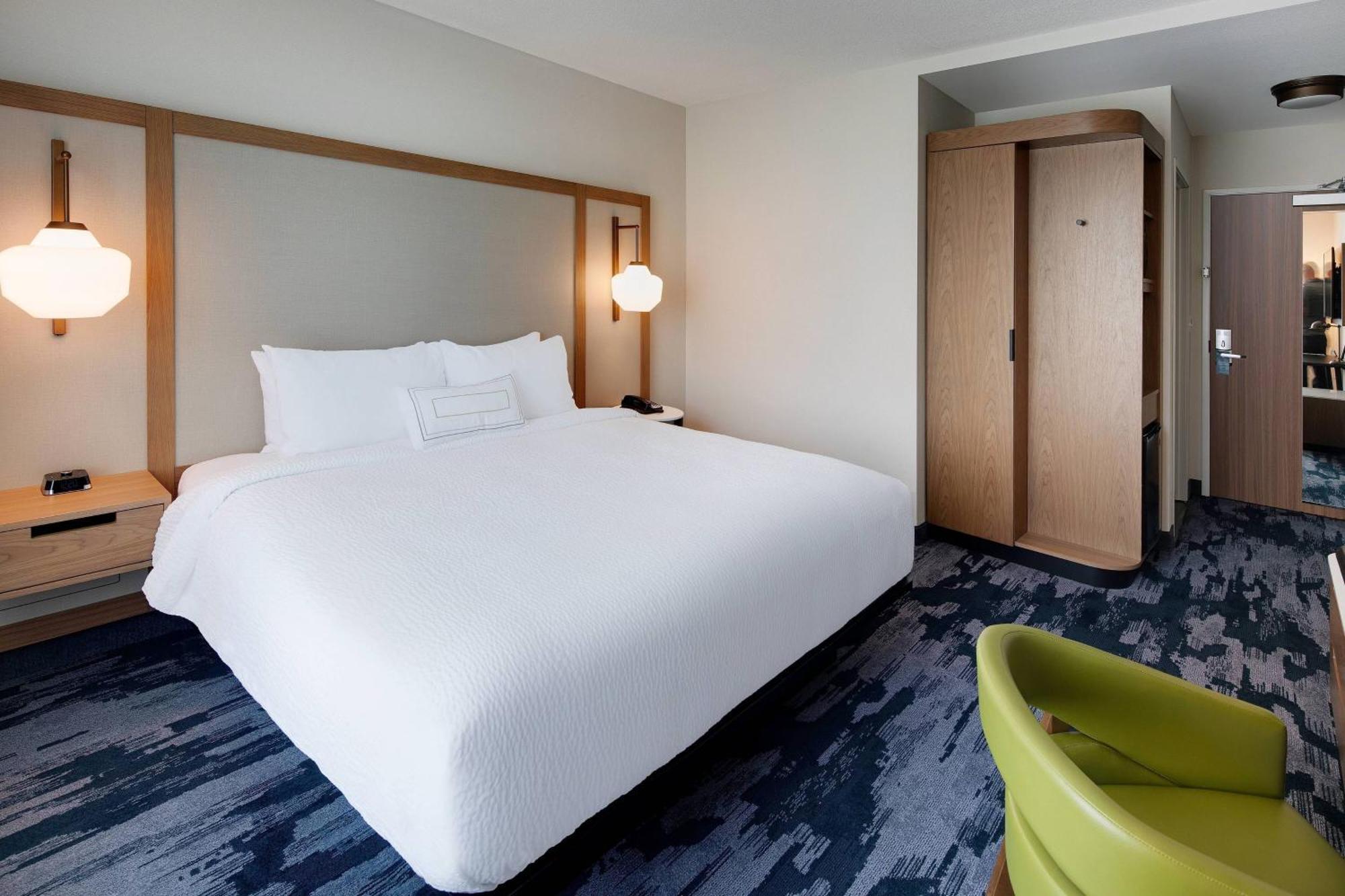 Fairfield Inn & Suites By Marriott Tampa ווסלי צ'אפל מראה חיצוני תמונה