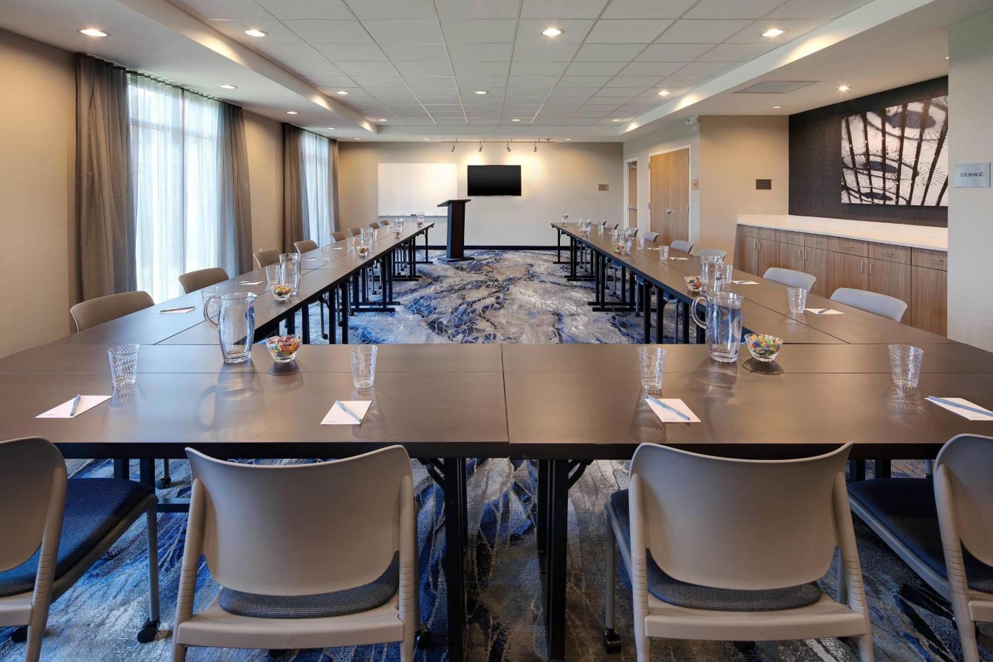 Fairfield Inn & Suites By Marriott Tampa ווסלי צ'אפל מראה חיצוני תמונה